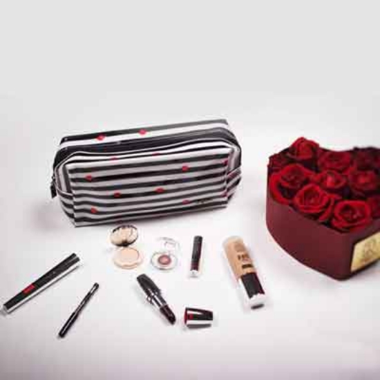 کیت لوازم آرایشی پوپا (کرم پودر+رژ+ریمل+مداد+رژگونه)