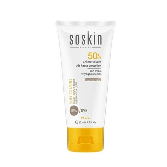 ضد آفتاب فاقد چربی مرطوب کننده و بی رنگ ساسکین SPF 50