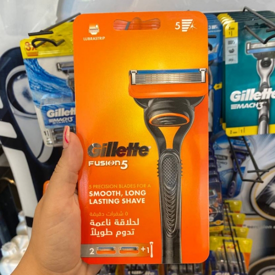 خود تراش ژیلت دسته فیوژن بهمراه 2 یدک